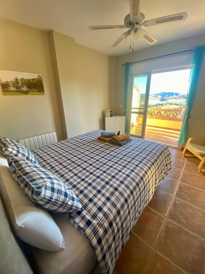 Casa Nuestro Sueno Bed and Breakfast Viñuela Exteriör bild